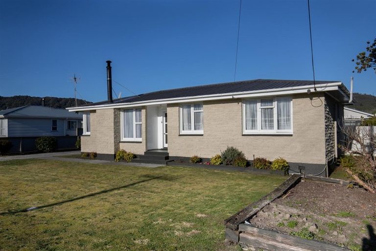 Photo of property in 7 Blake Street, Blaketown, Greymouth, 7805