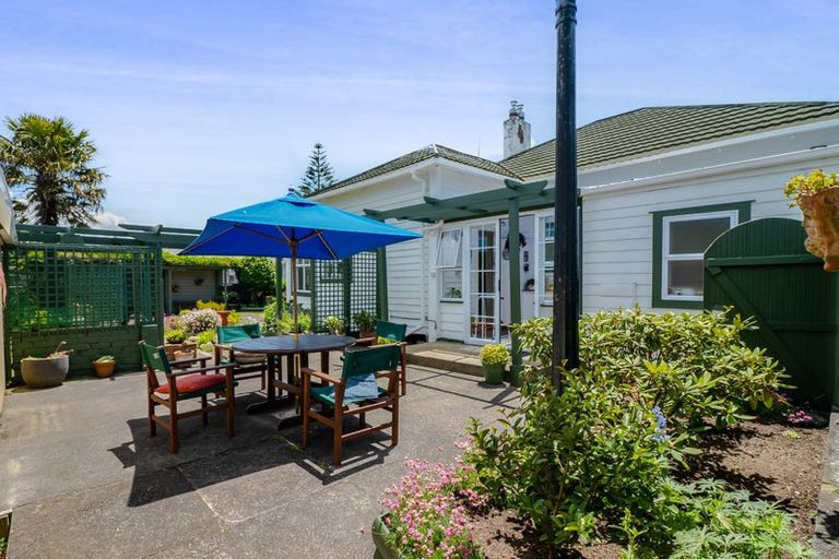 Photo of property in 53 Fantham Street, Hawera, 4610