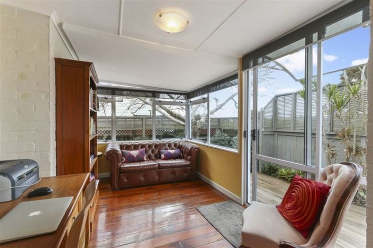 Photo of property in 1/21 Drake Street, Howick, Auckland, 2014
