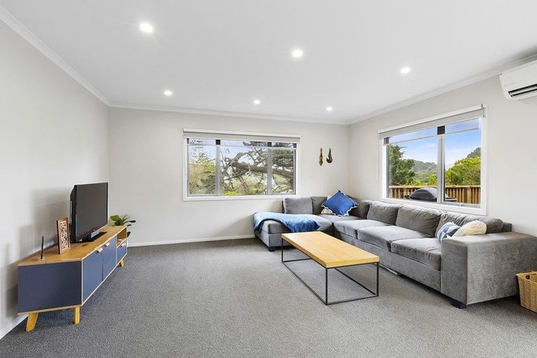 Photo of property in 17a Gloucester Street, Cannons Creek, Porirua, 5024