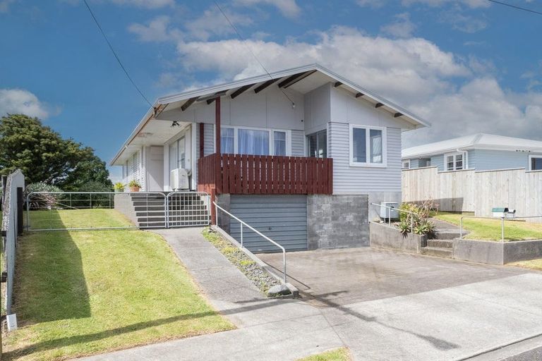Photo of property in 36 Watene Crescent, Waitara, 4320