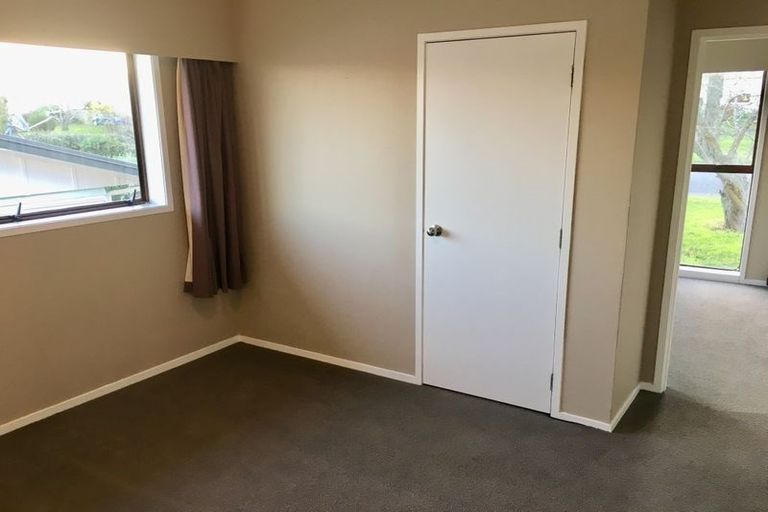 Photo of property in 77 Angelo Avenue, Howick, Auckland, 2014