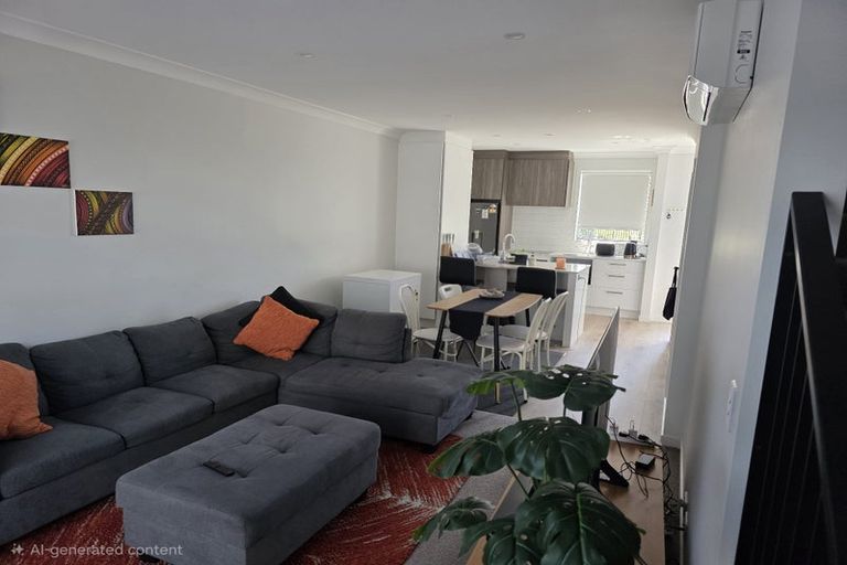 Photo of property in 14 Rauriki Lane, Rosehill, Papakura, 2113