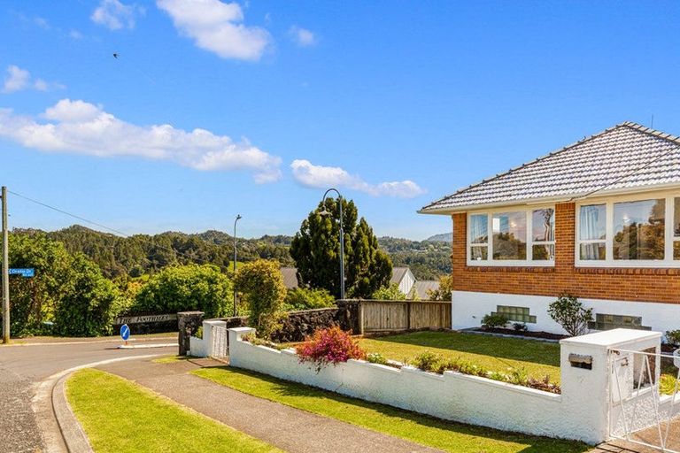 Photo of property in 7 Phillip Avenue, Glen Eden, Auckland, 0602