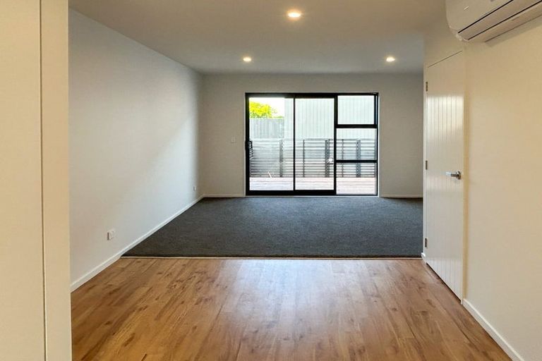 Photo of property in 2/4 Mcleod Street, Richmond, Christchurch, 8013