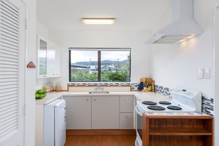 Photo of property in 21 Ward Street, Trentham, Upper Hutt, 5018