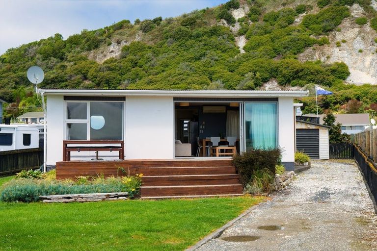Photo of property in 1 Wakatu Quay, Kaikoura, 7300