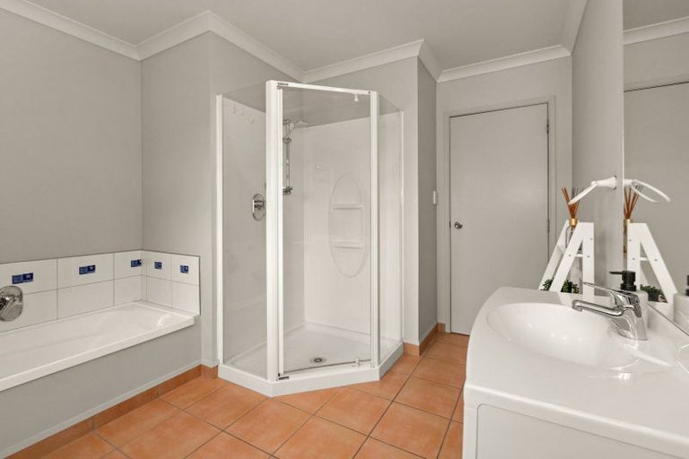 Photo of property in 53 Russell Robertson Drive, Havelock North, 4130