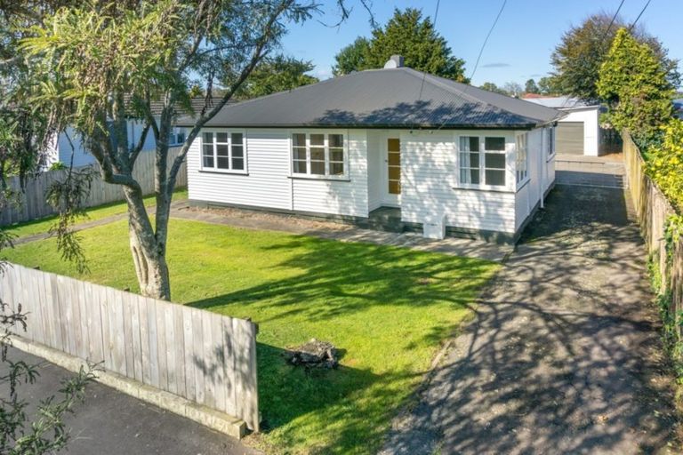 Photo of property in 24 Minifie Avenue, Melville, Hamilton, 3206