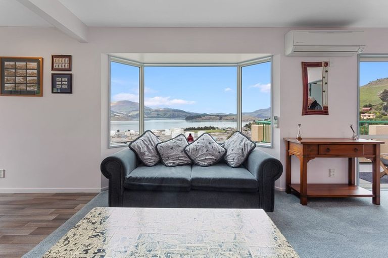Photo of property in 16 Dudley Road, Lyttelton, 8082