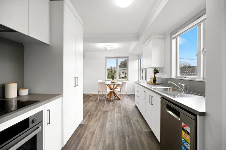 Photo of property in 24 Frederick Drive, Dinsdale, Hamilton, 3204