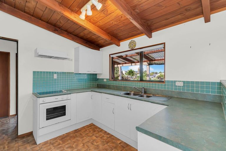 Photo of property in 42 Fidelis Avenue, Snells Beach, 0920