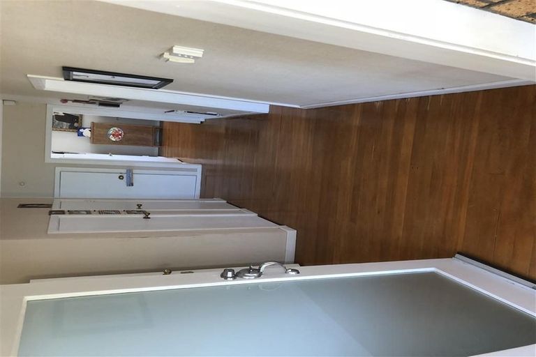 Photo of property in 35a Bradbury Road, Botany Downs, Auckland, 2010