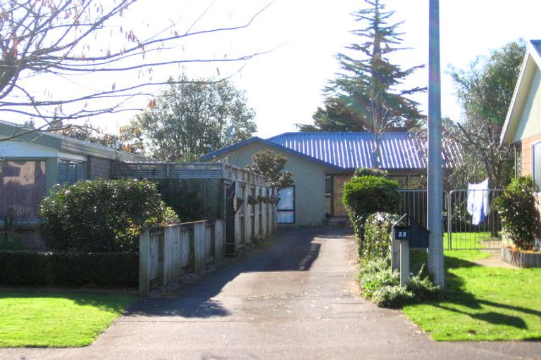 Photo of property in 22 Dover Road, St Andrews, Hamilton, 3200