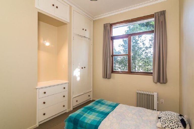 Photo of property in 111 Arawhata Road, Paraparaumu, 5032