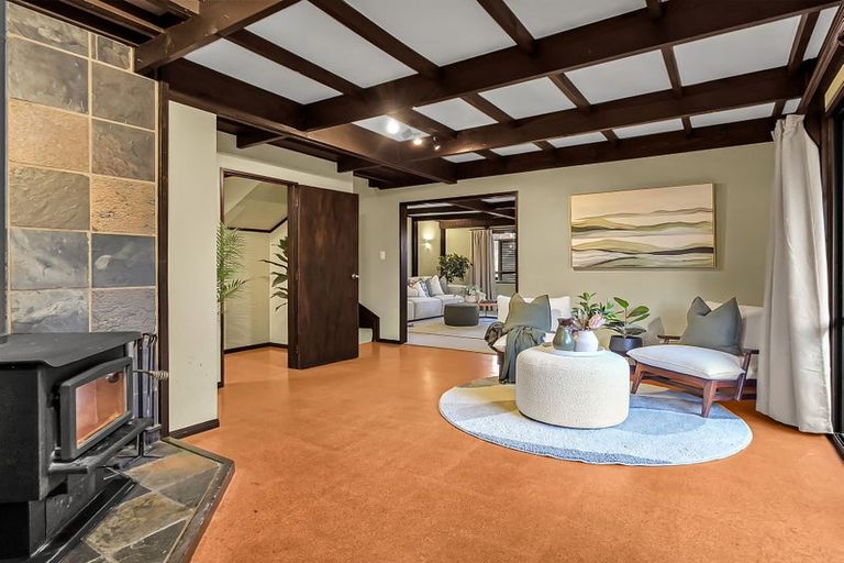 Photo of property in 14 Utuhina Road, Springfield, Rotorua, 3015