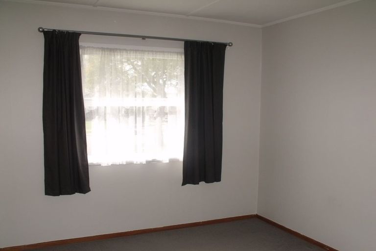 Photo of property in 8 Hulme Place, Greenmeadows, Napier, 4112