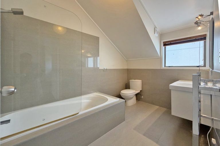 Photo of property in 7 Janome Place, Bucklands Beach, Auckland, 2014