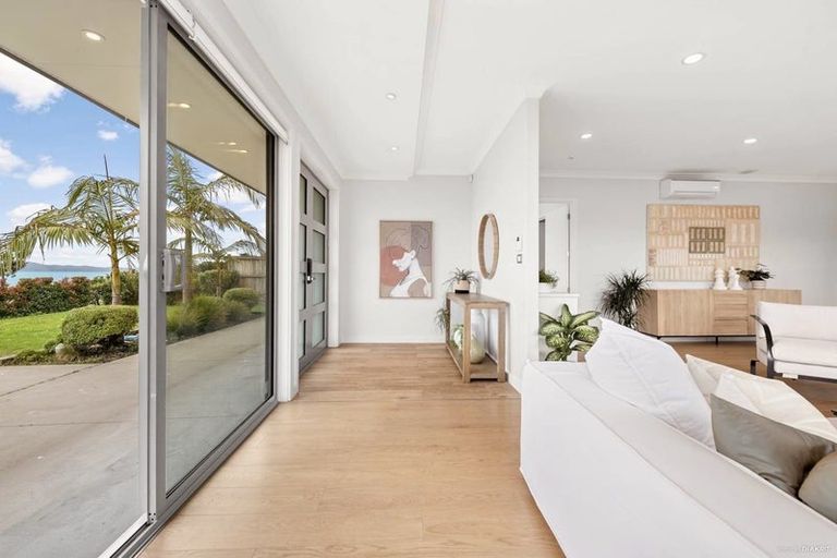 Photo of property in 80 Weatherly Drive, Beachlands, Auckland, 2018