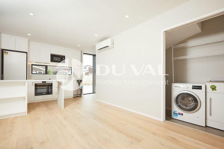 Photo of property in 46 Koro Lane, Mangere Bridge, Auckland, 2022