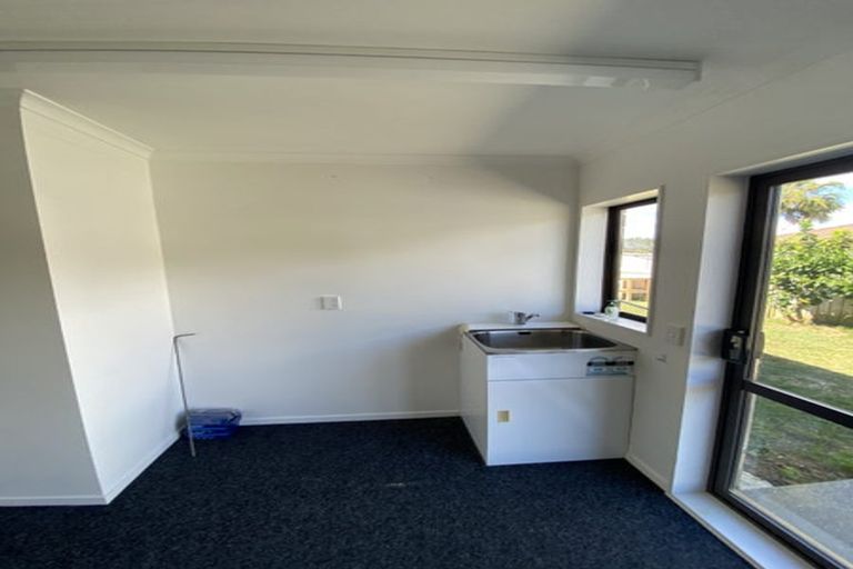 Photo of property in 5b Armitage Place, Tuakau, 2121
