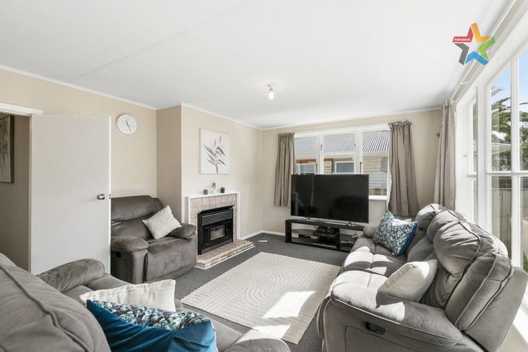 Photo of property in 43 Wise Street, Wainuiomata, Lower Hutt, 5014
