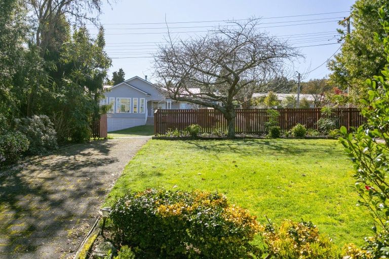 Photo of property in 67 Chesham Avenue, Waipahihi, Taupo, 3330