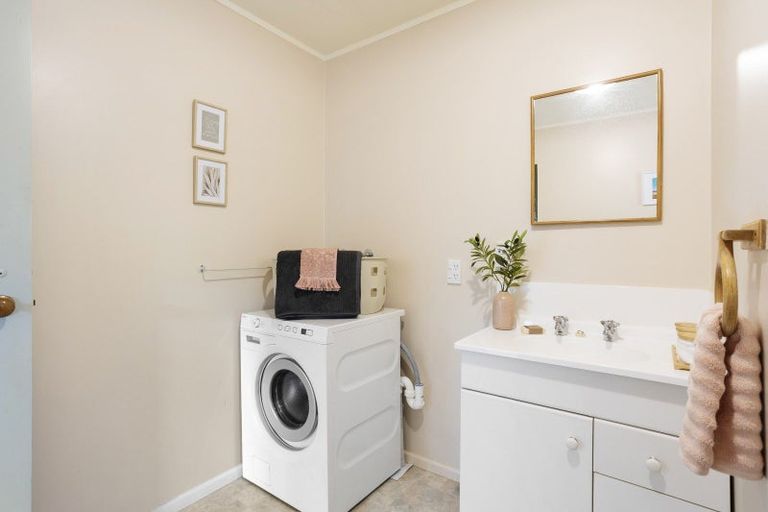 Photo of property in 930 Harington Point Road, Harington Point, Dunedin, 9077