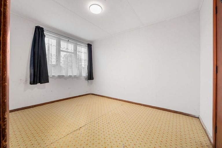 Photo of property in 46 Pollen Crescent, Melville, Hamilton, 3206