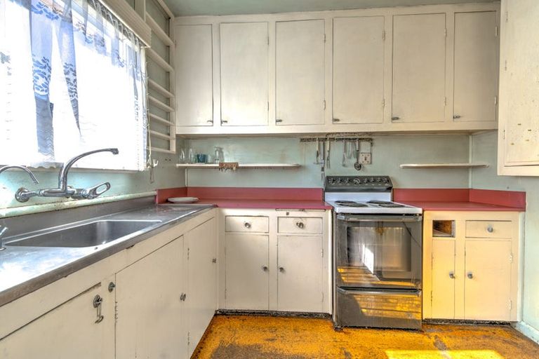 Photo of property in 98 Mahoe Street, Melville, Hamilton, 3206