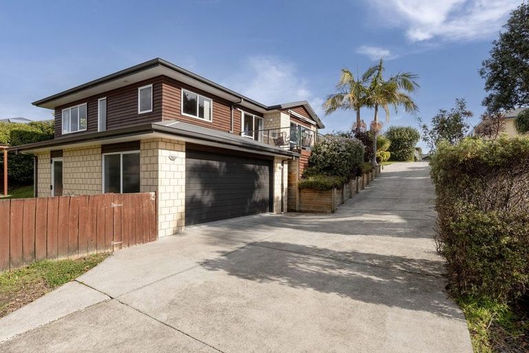 Photo of property in 41 Oteki Park Drive, Welcome Bay, Tauranga, 3112