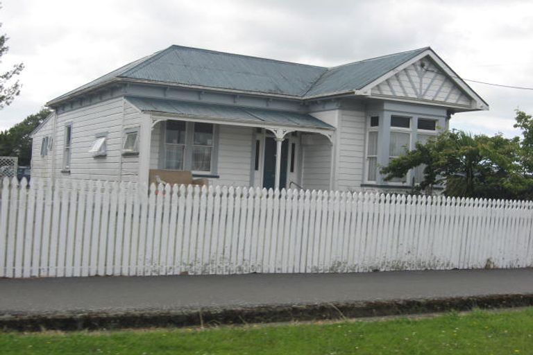 Photo of property in 72 Sedcole Street, Pahiatua, 4910
