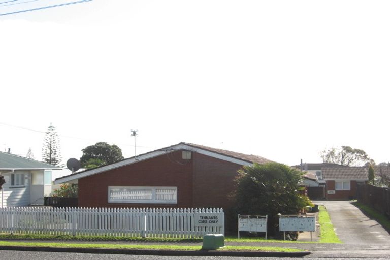 Photo of property in 22 Grande Vue Road, Hillpark, Auckland, 2102