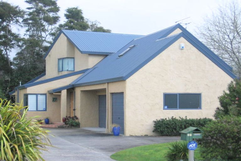 Photo of property in 27 Millthorpe Crescent, Pukete, Hamilton, 3200