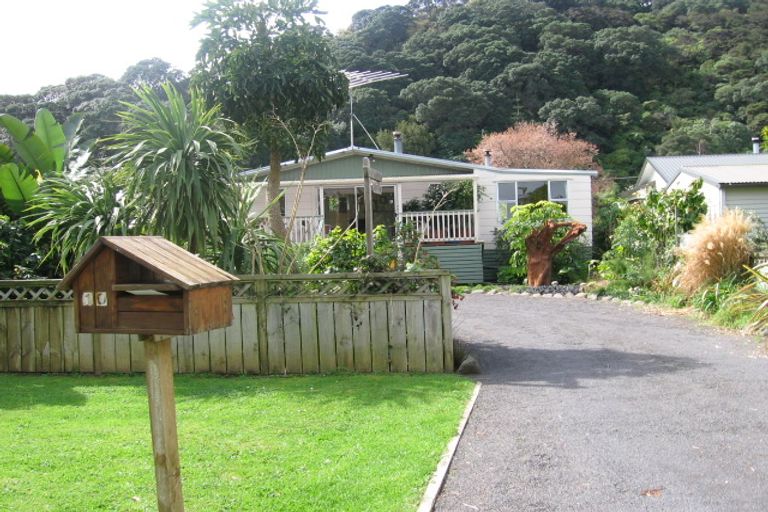 Photo of property in 10 Sarjants Road, Te Puru, Thames, 3575