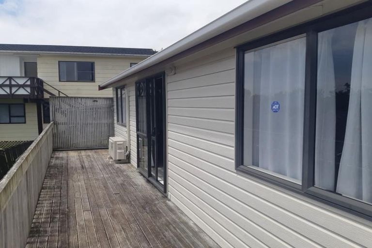 Photo of property in 13 Bayview Road, Bayview, Auckland, 0629