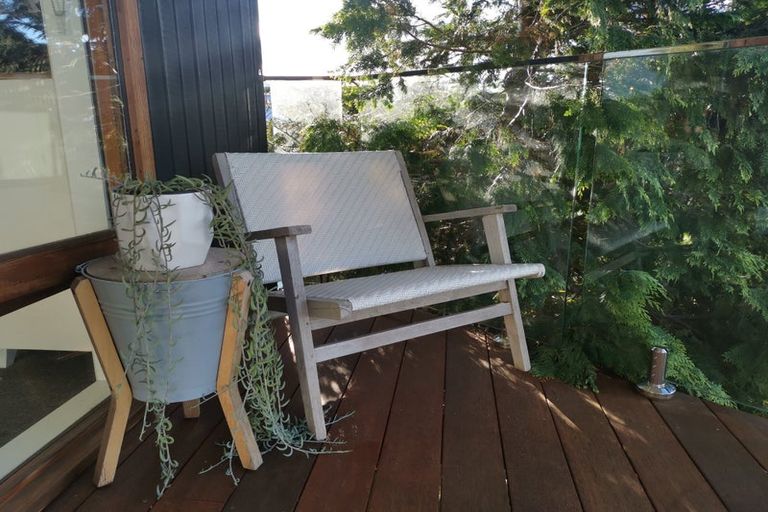 Photo of property in 263 Mount Pleasant Road, Mount Pleasant, Christchurch, 8081