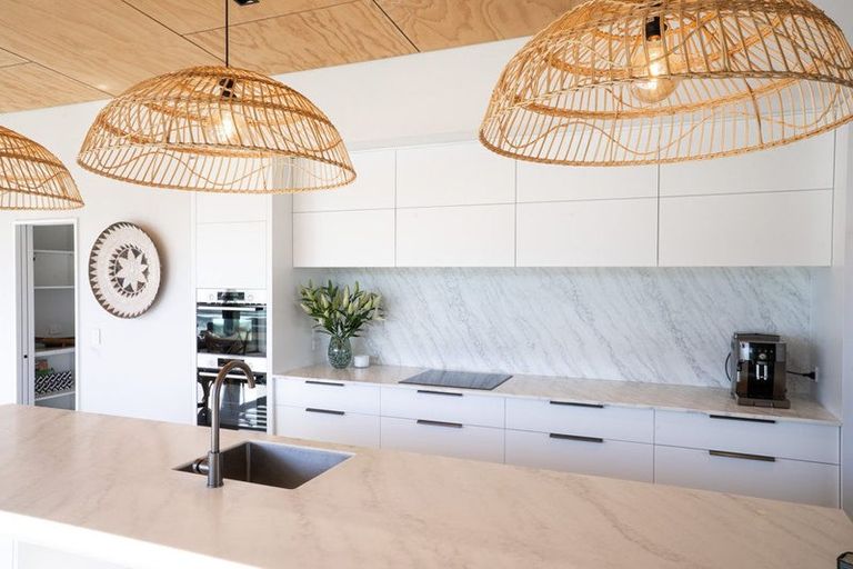 Photo of property in 21 Totara Drive, Duvauchelle, 7581