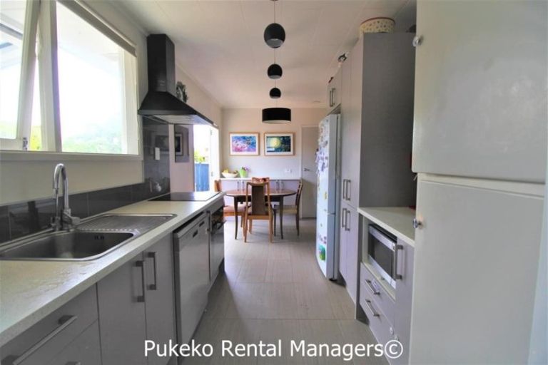Photo of property in 34 Duggan Avenue, Mangere, Auckland, 2022