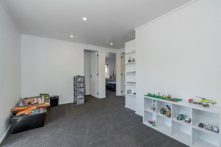 Photo of property in 8 Laura Place, Whitianga, 3510