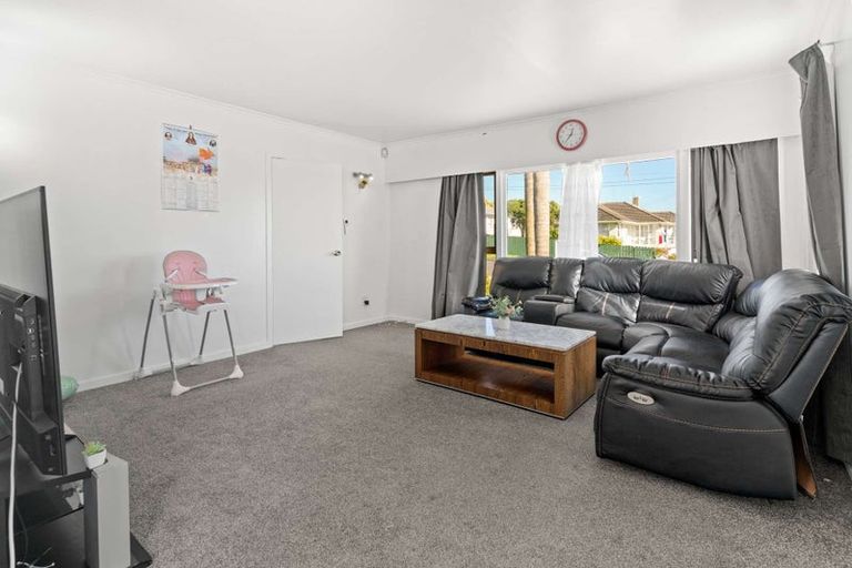 Photo of property in 10 Rothery Road, Hillpark, Auckland, 2102