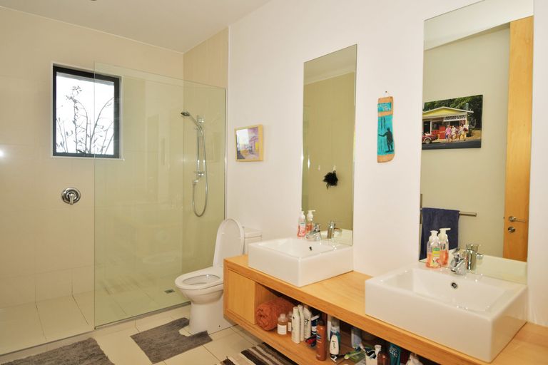 Photo of property in 15c Wonderview Road, Leigh, 0985