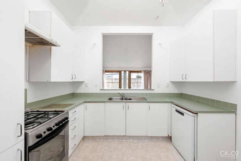 Photo of property in 3/30 Bauchop Road, Waterloo, Lower Hutt, 5011