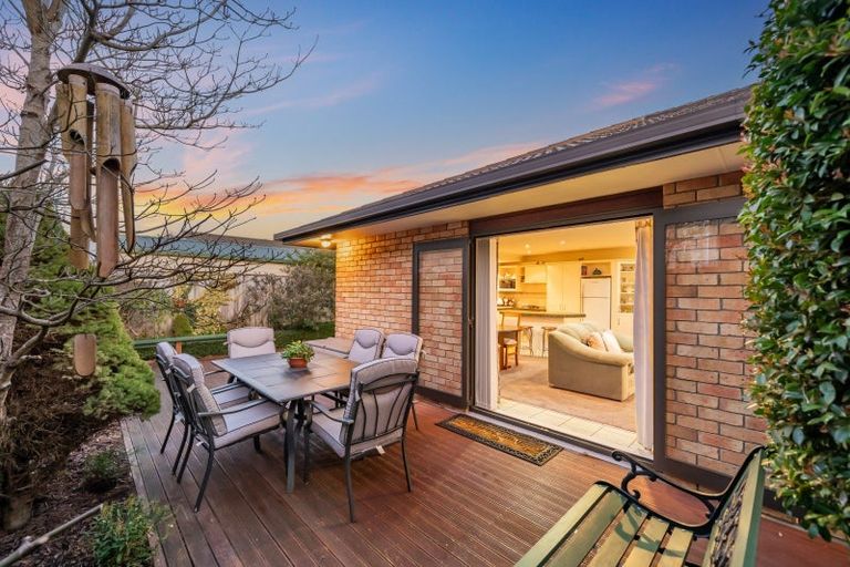 Photo of property in 51 Fraser Crescent, Elderslea, Upper Hutt, 5018