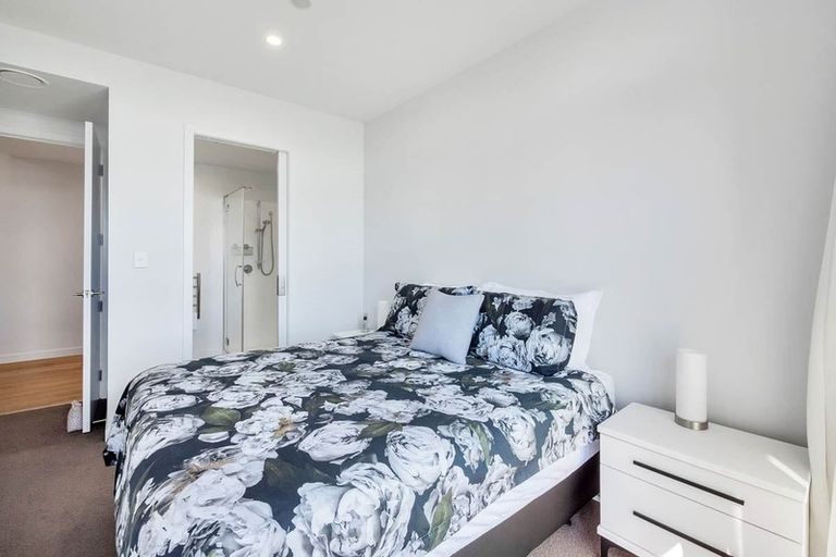 Photo of property in Frank Sargeson Apts, 101/80 Anzac Street, Takapuna, Auckland, 0622