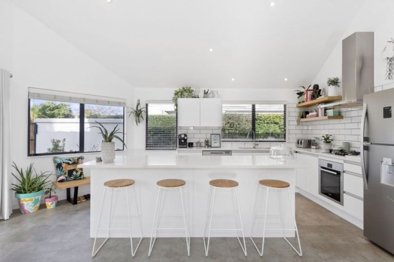 Photo of property in 40a Valley Road, Mount Maunganui, 3116