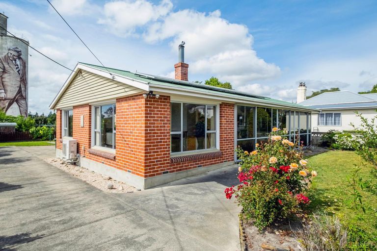 Photo of property in 85 Shearman Street, Waimate, 7924