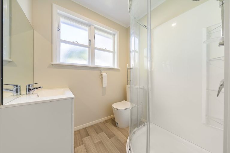 Photo of property in 24 Gloucester Street, Silverstream, Upper Hutt, 5019