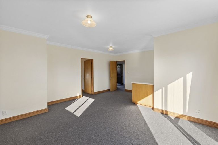 Photo of property in 2/10 Waitui Crescent, Waiwhetu, Lower Hutt, 5010