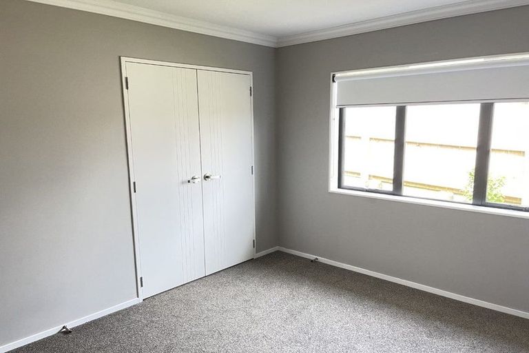 Photo of property in 4 Opouatu Avenue, Glenbrook, Waiuku, 2681